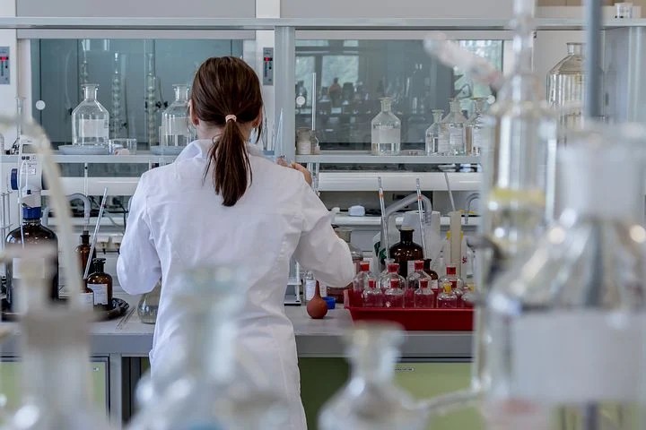 Siete De Cada Diez Profesionales Colegiados En Farmacia Son Mujeres Que “aportan Talento Y Generan Conocimiento En ámbitos Innovadores”