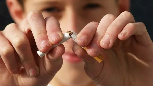 Los Farmacéuticos Alertan Del “riesgo Para La Salud” De Los Vapeadores