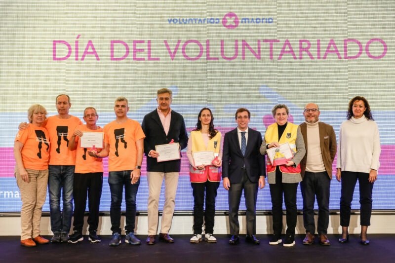 El alcalde de Madrid, José Luis Martínez-Almeida, en el acto institucional del Día Internacional del Voluntariado.